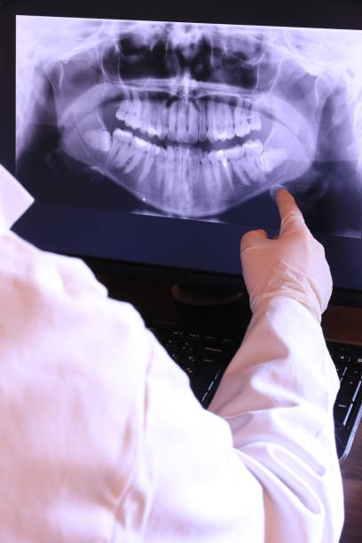 Best Broken or Cracked Tooth Emergency Dentist in Oakland, FL